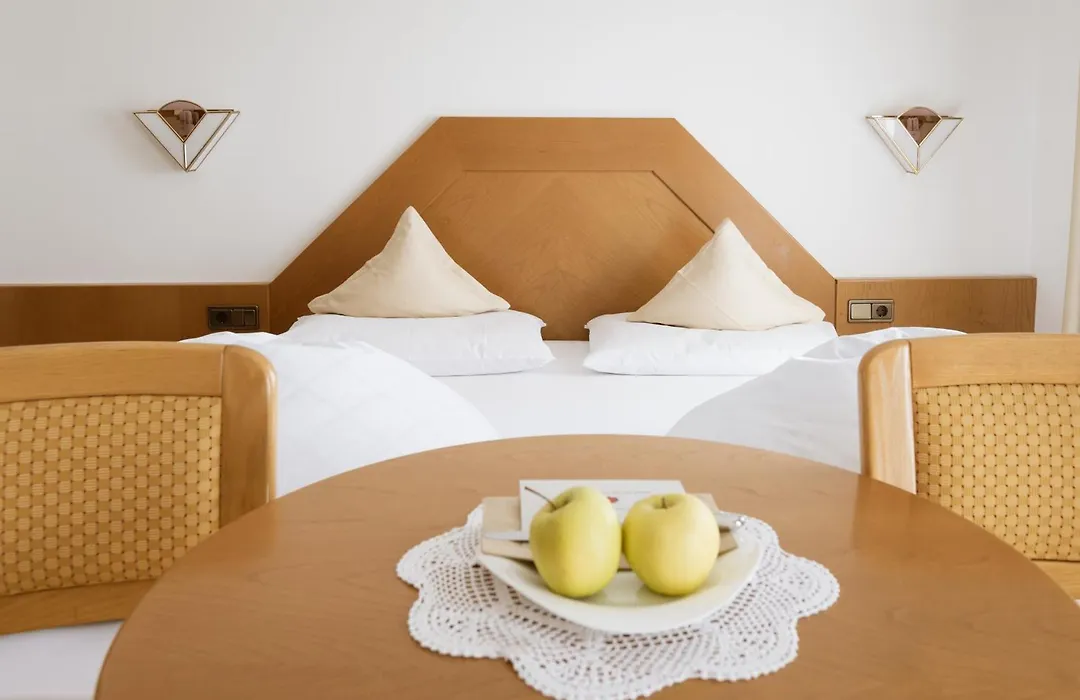 B&B Hotel Mair Am Turm-1